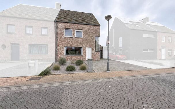 Deze energiezuinige, lichtrijke halfopen bebouwing ligt in een rustige, doodlopende straat, op wandelafstand van het centrum van Zandvliet. Met haar vernieuwde keuken en badkamer, ruime slaapkamers en aangename tuin biedt deze instapklare woning alle comf